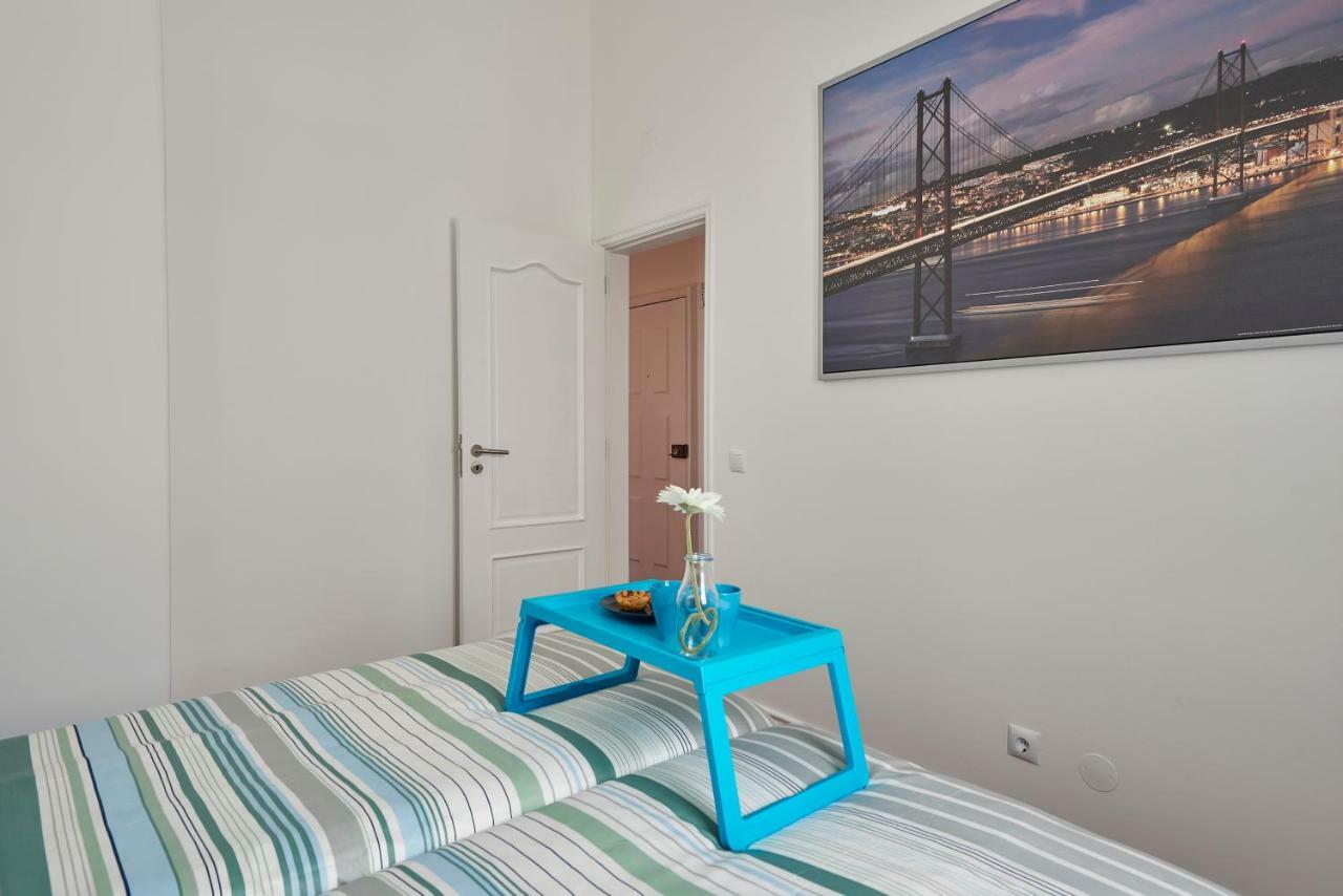 Cozy Apartment In Historic Center With Terrace リスボン エクステリア 写真