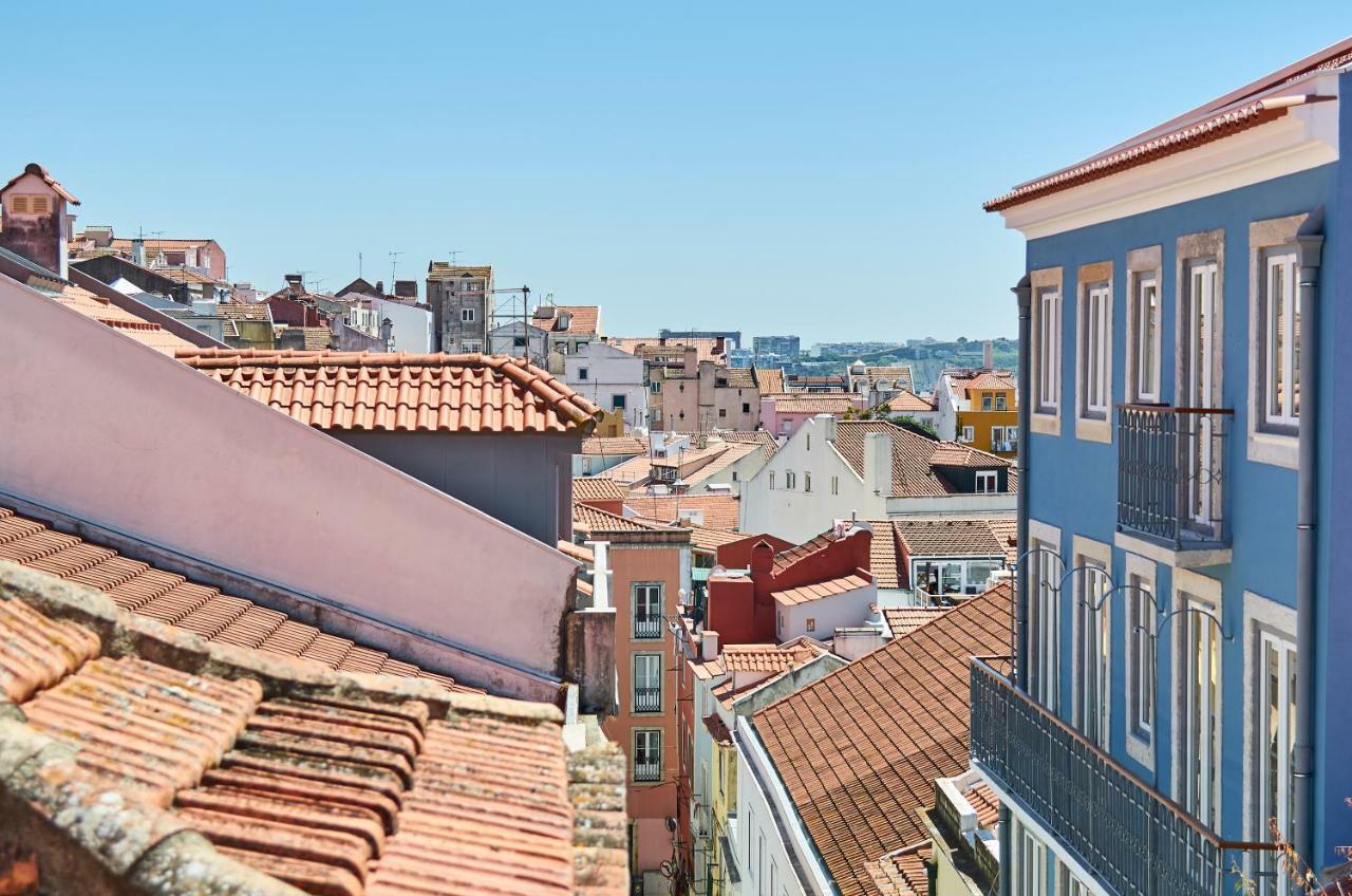 Cozy Apartment In Historic Center With Terrace リスボン エクステリア 写真