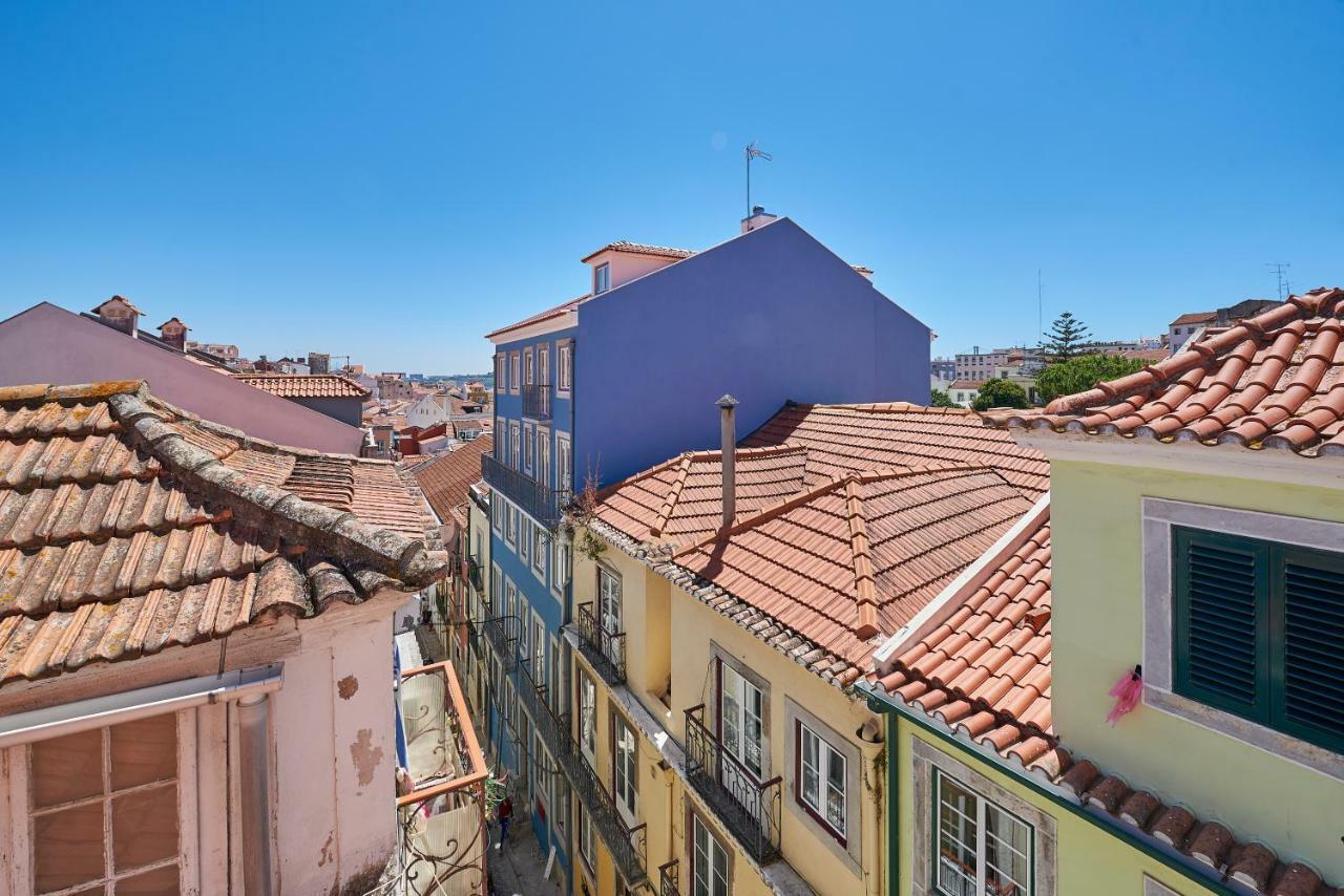 Cozy Apartment In Historic Center With Terrace リスボン エクステリア 写真